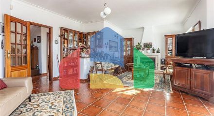 Residential - Single Family Home - T4 - Sesimbra (Castelo), Sesimbra - PT