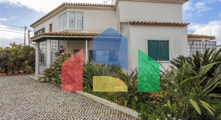 Residential - Single Family Home - T4 - Sesimbra (Castelo), Sesimbra - PT