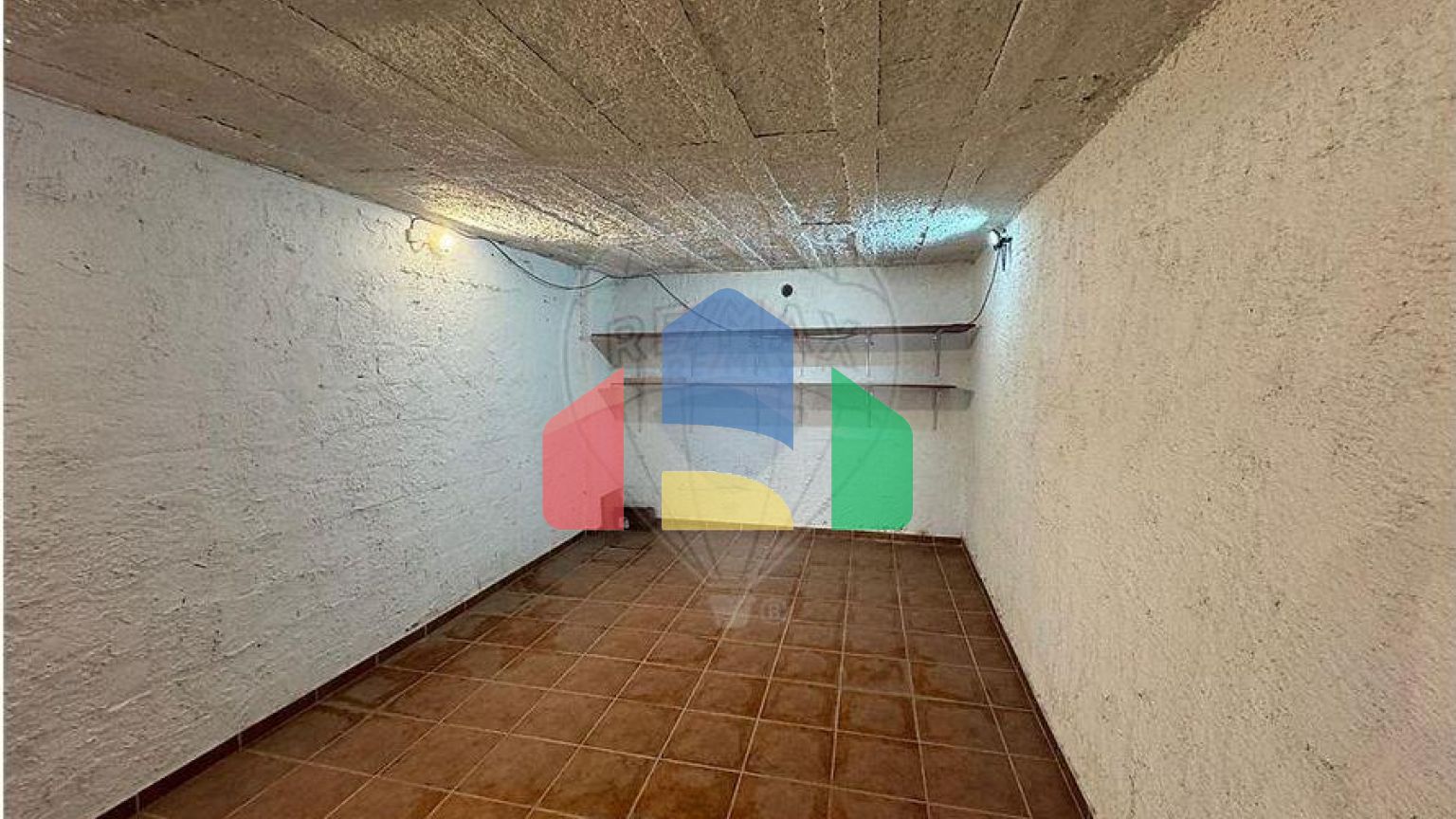 Residential - Garage - Vila Nova de Cacela, Vila Real de Santo Antonio - PT