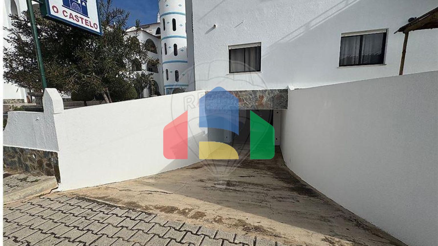 Residential - Garage - Vila Nova de Cacela, Vila Real de Santo Antonio - PT