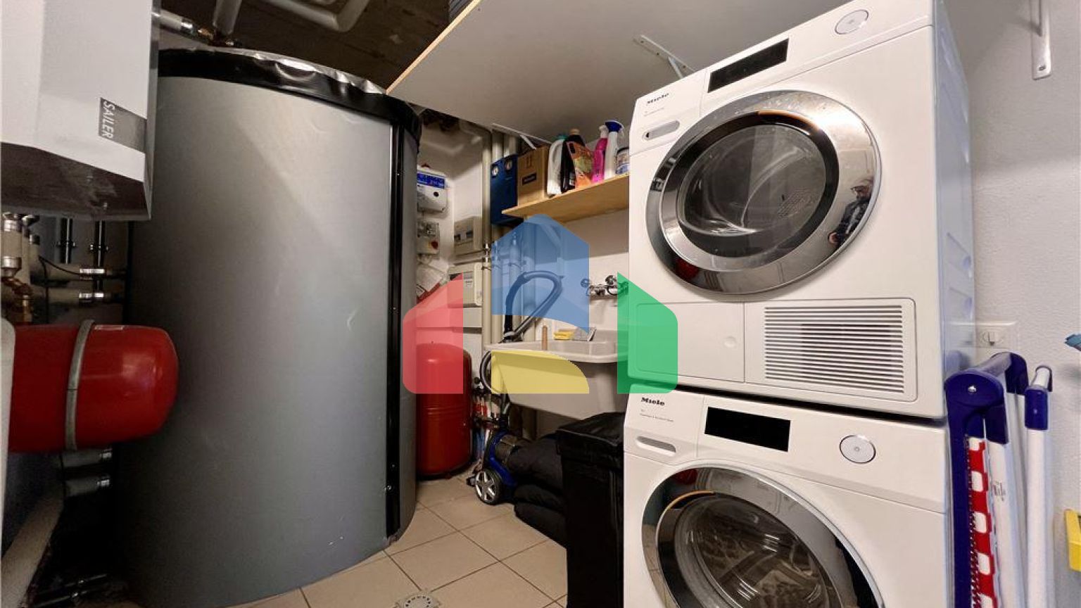 Residential - Cornerhouse - Mte.Carasso, Tessin - CH