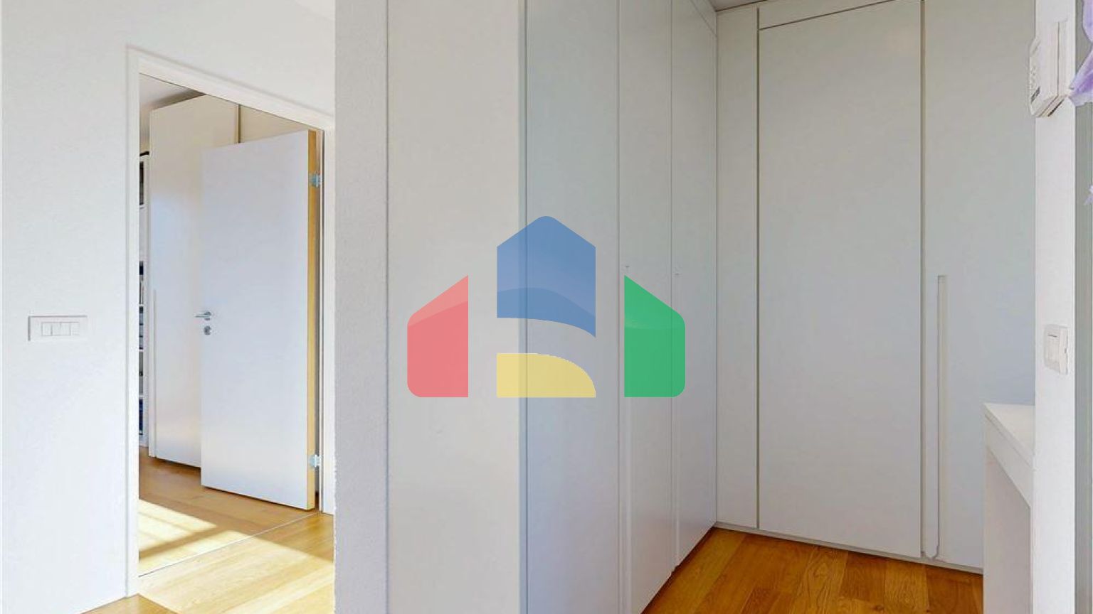 Residential - Cornerhouse - Mte.Carasso, Tessin - CH