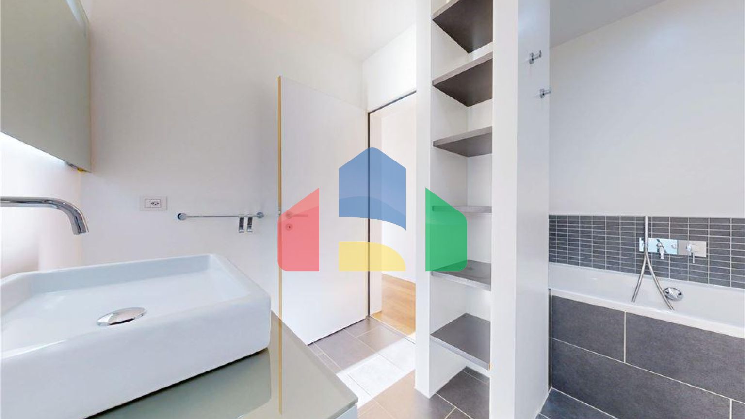 Residential - Cornerhouse - Mte.Carasso, Tessin - CH