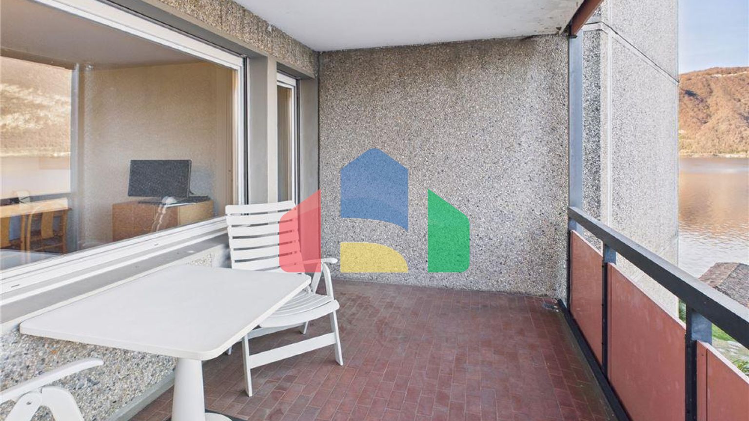 Residential - Service Apartment - Bissone, Tessin - CH