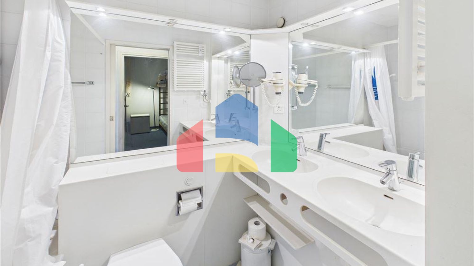 Residential - Service Apartment - Bissone, Tessin - CH