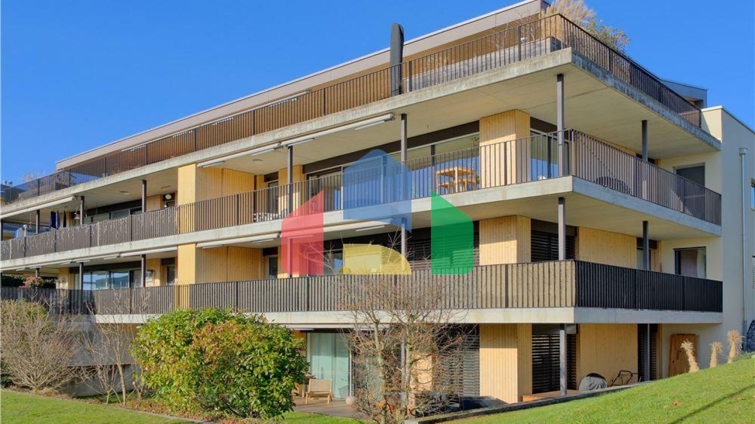 Residential - Condo/Apartment - Ufhusen, Lucerne - CH