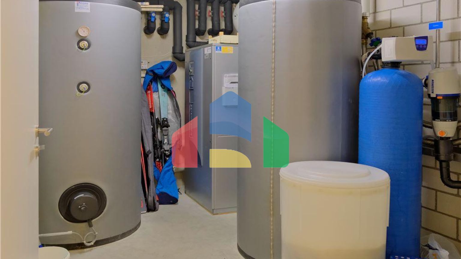 Residential - Condo/Apartment - Ufhusen, Lucerne - CH