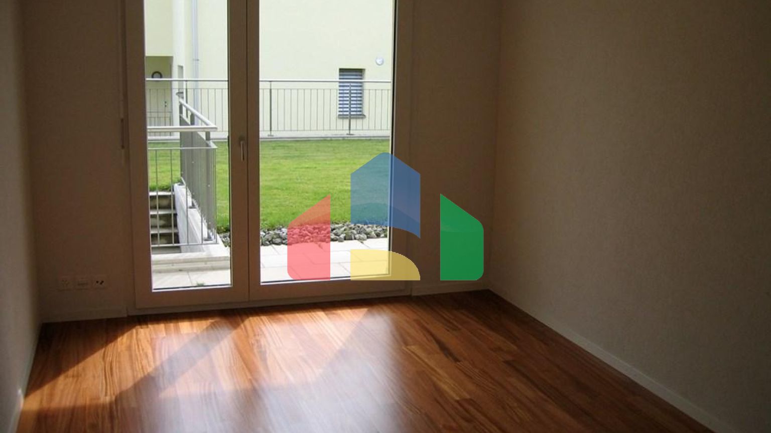 Residential - Garden Apartment - Hinwil, Zurich - CH