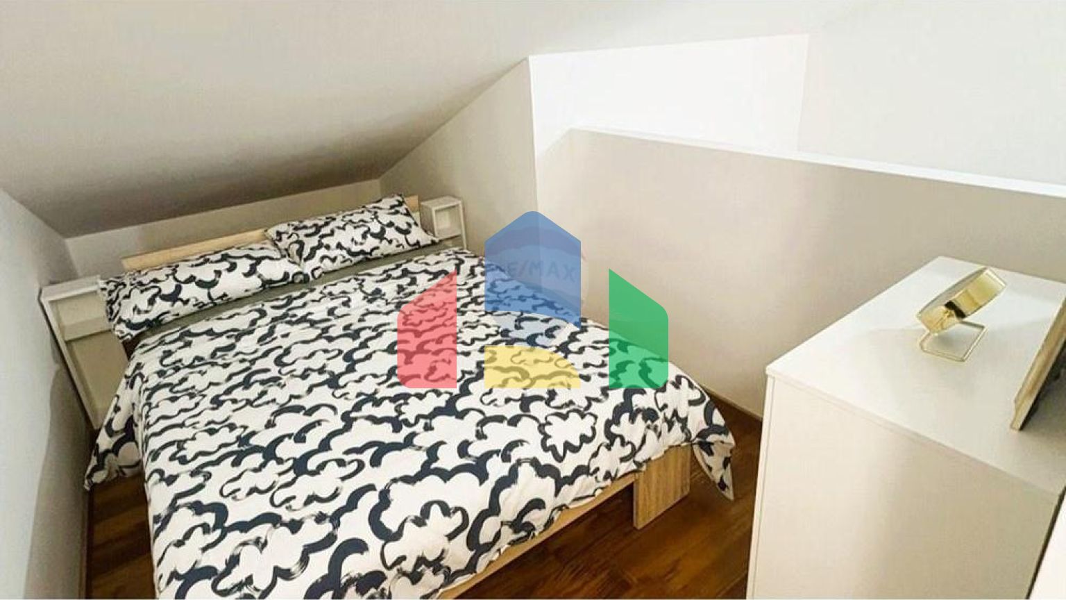 Residential - Condo/Apartment - Novigrad, Croatia - HR