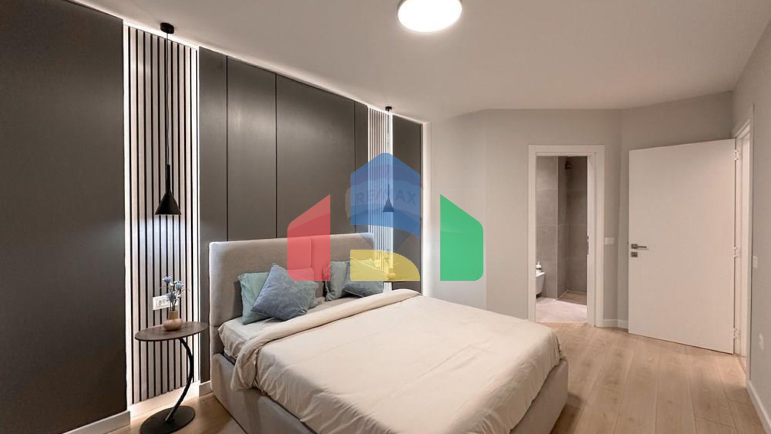 Residential - Condo/Apartment - Zogu I Zi, Zogu I Zi, Tiranë - AL