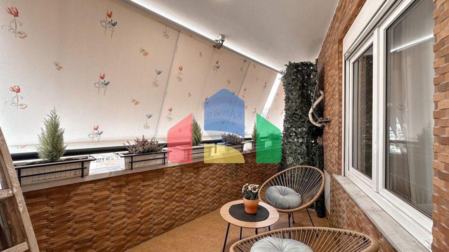 Residential - Condo/Apartment - Zogu I Zi, Zogu I Zi, Tiranë - AL