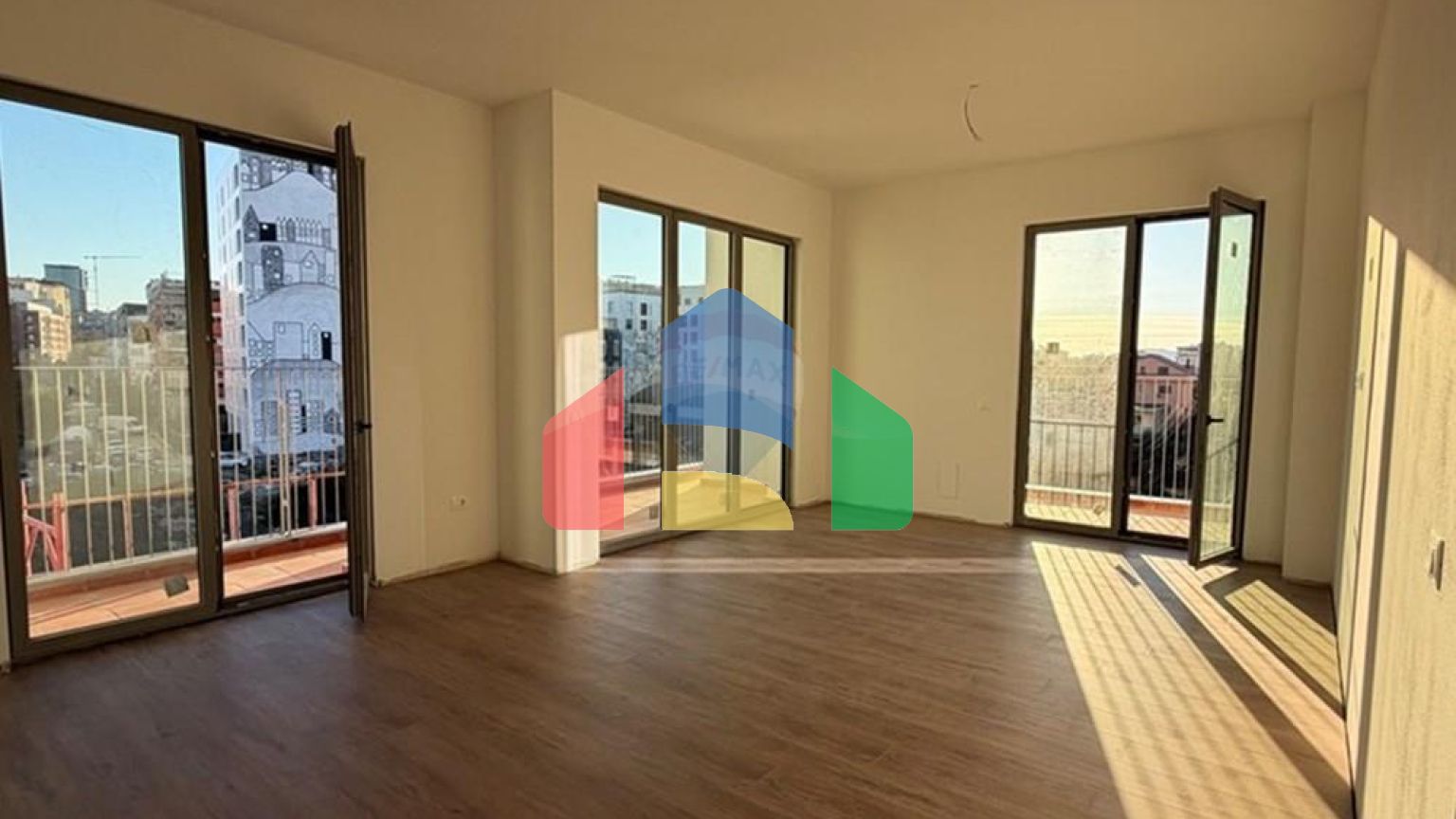 Residential - Condo/Apartment - Bulevardi i Ri, Bulevardi i Ri, Tiranë - AL