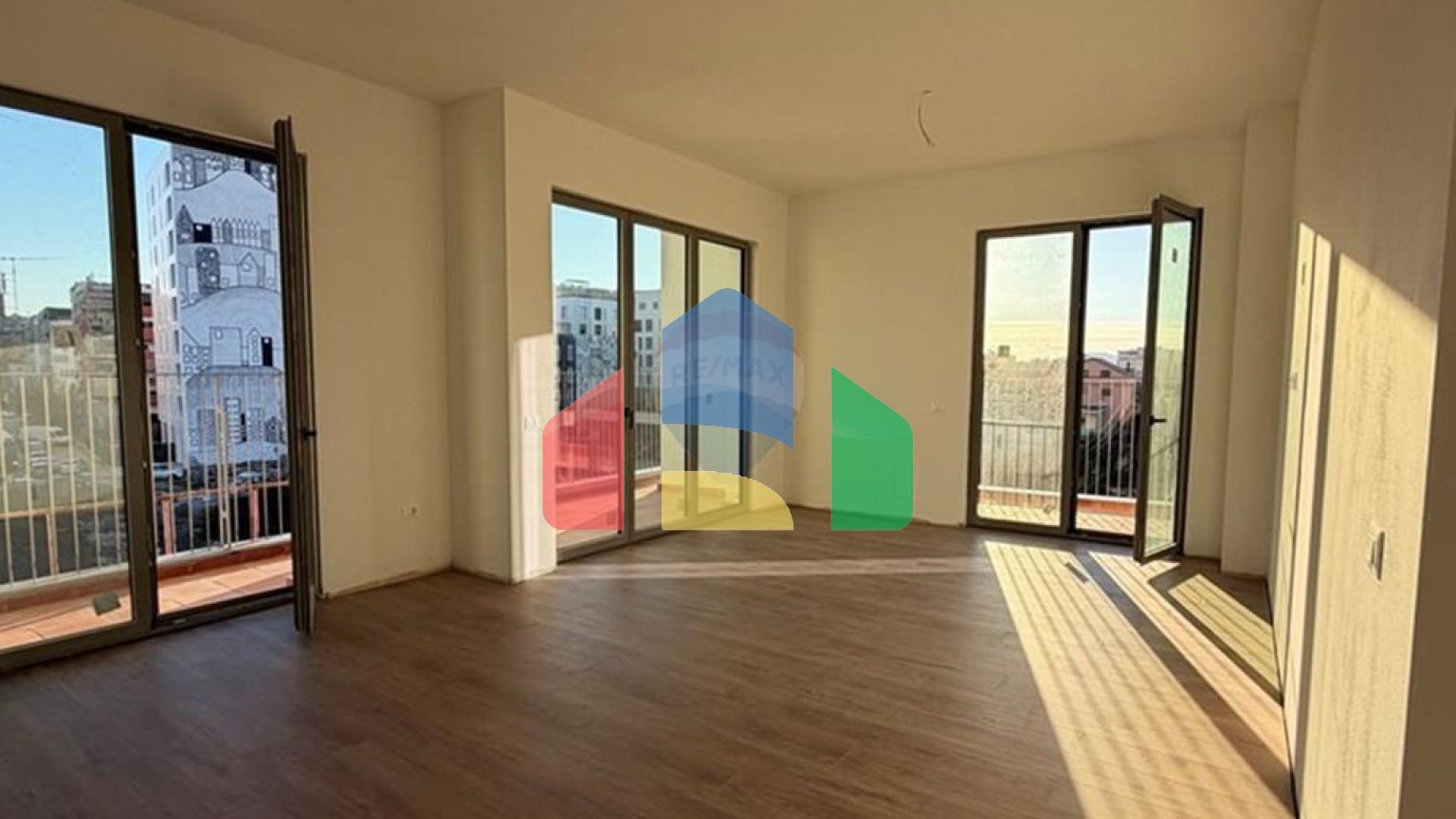 Residential - Condo/Apartment - Bulevardi i Ri, Bulevardi i Ri, Tiranë - AL