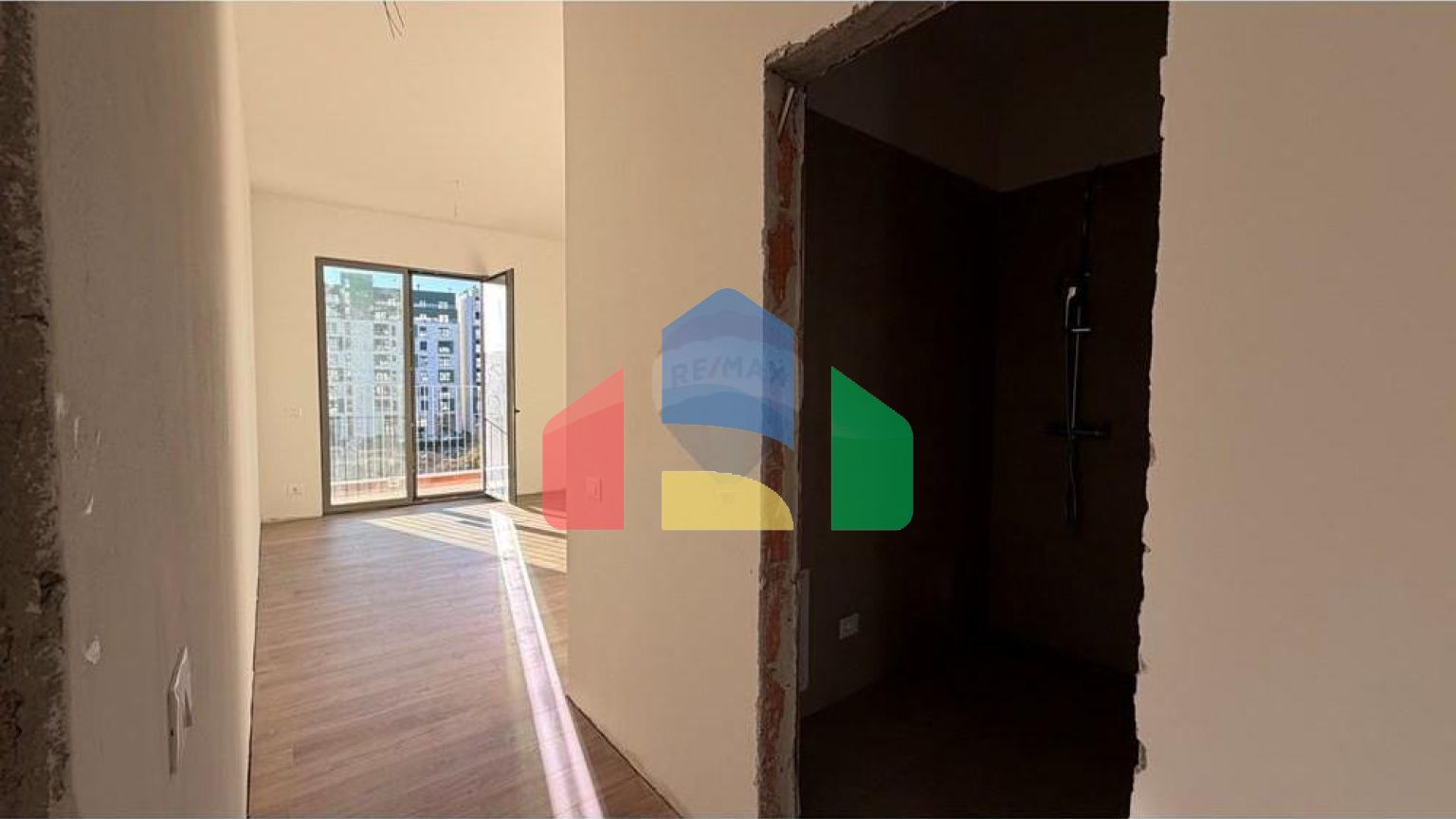 Residential - Condo/Apartment - Bulevardi i Ri, Bulevardi i Ri, Tiranë - AL