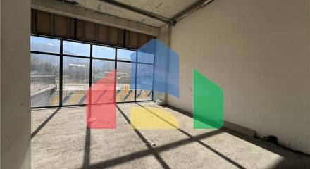 Commercial - Shop Single Tenant - Lungo Mare, Vlorë, Vlorë - AL