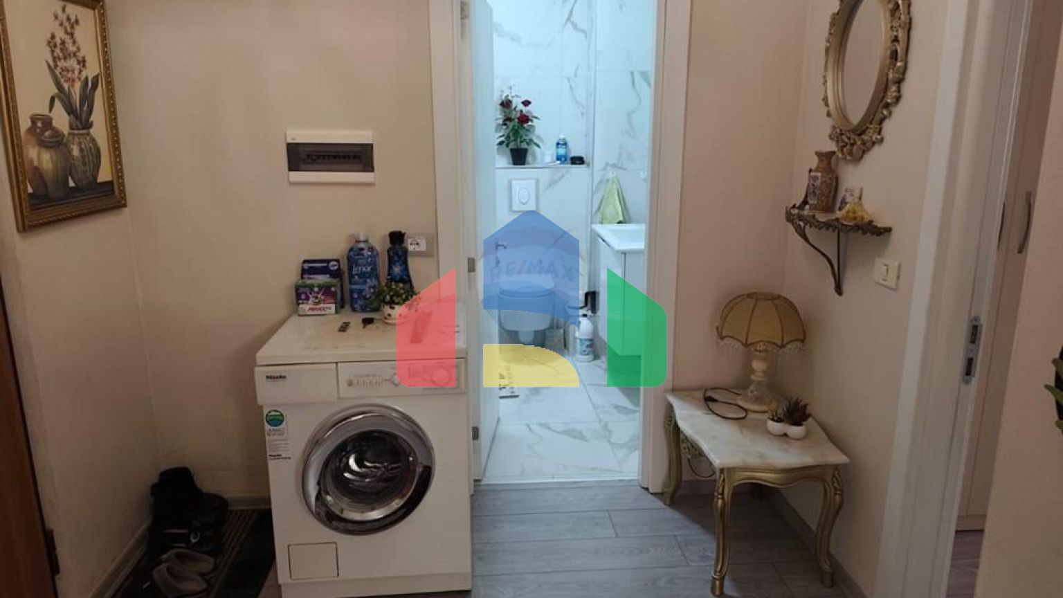 Residential - Condo/Apartment - Bulevardi Zogu I, Bulevardi Zogu I, Tiranë - AL