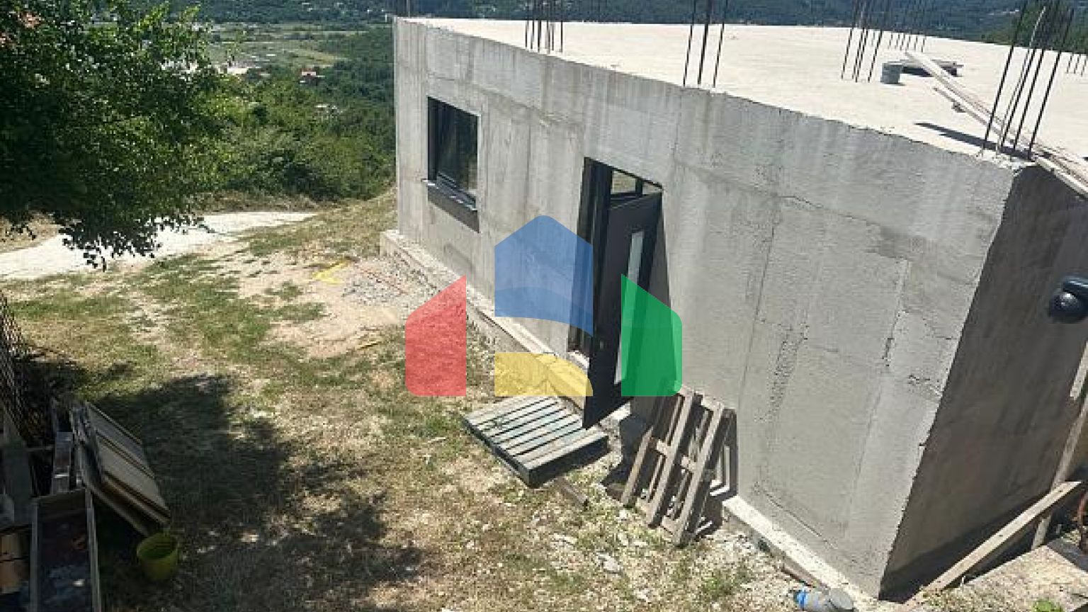 Дом в Герцег-Нови с видом на море