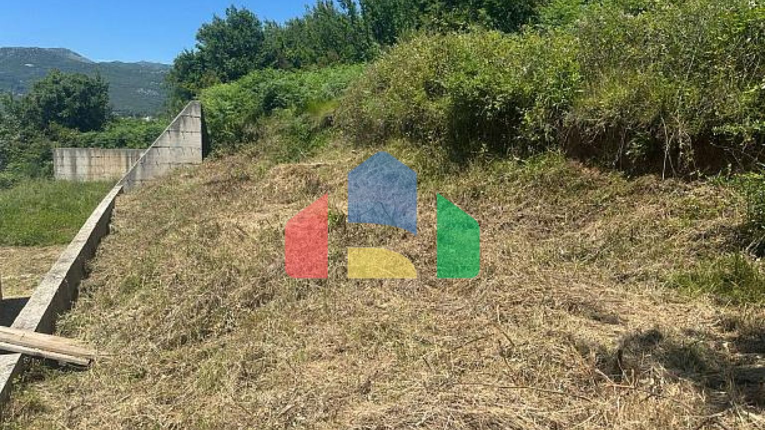 Дом в Герцег-Нови с видом на море