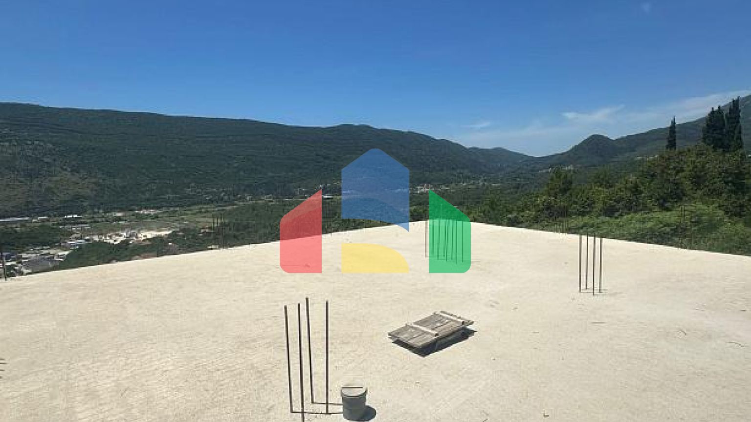 Дом в Герцег-Нови с видом на море