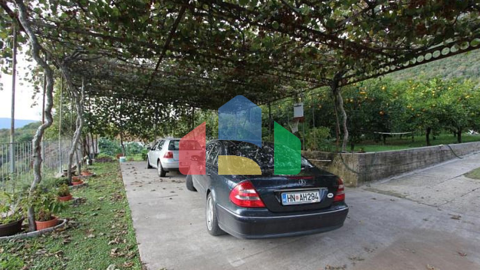 Дом в Дженовичи с прекрасным видом на море