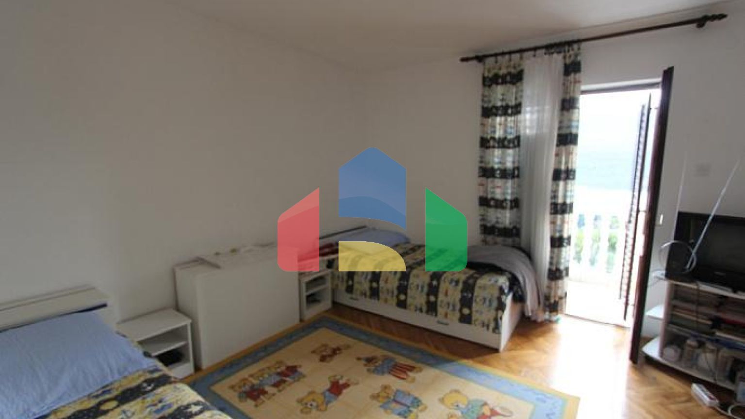 Дом в Дженовичи с прекрасным видом на море