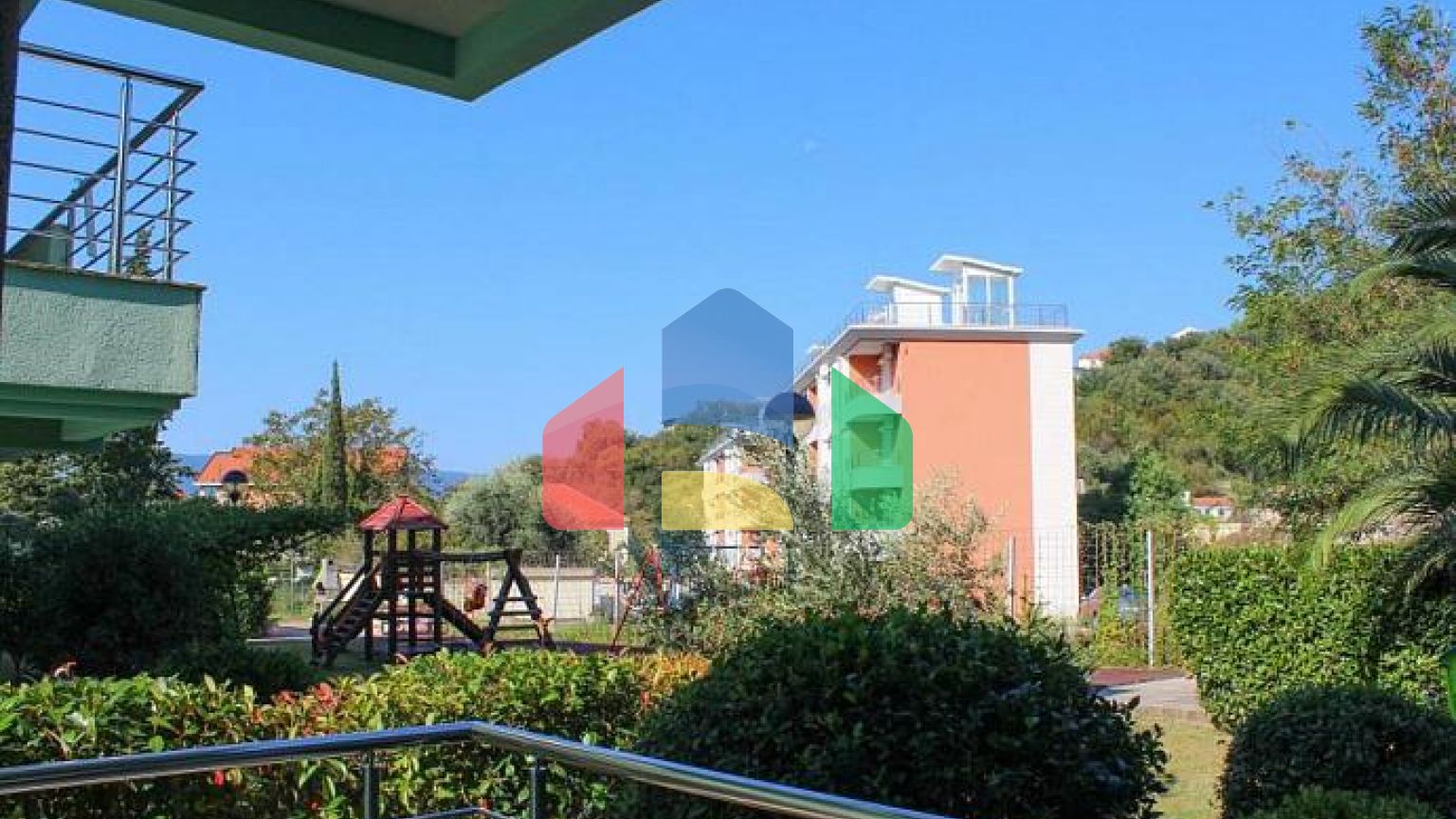 Квартиры в комплексе в Херцег Нови