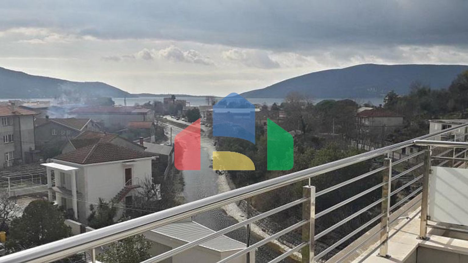 Квартиры в комплексе в Херцег Нови