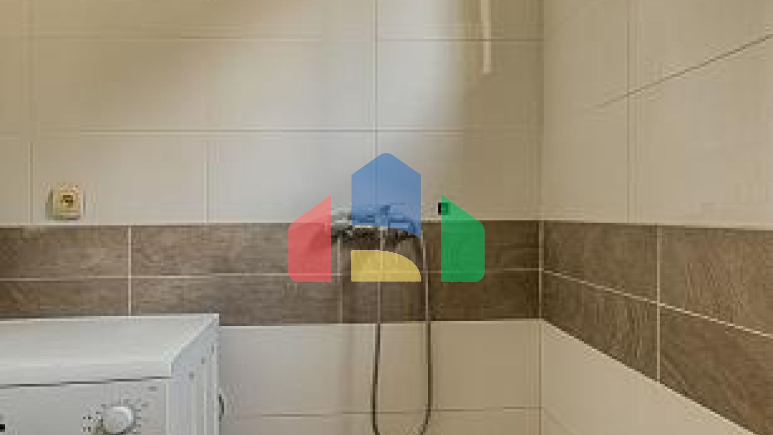 Продаётся дом в Пржно, рядом со Свети-Стефаном – отличное расположение.