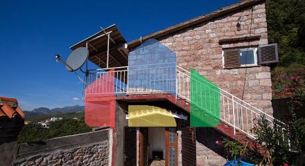 Продаётся дом в Пржно, рядом со Свети-Стефаном – отличное расположение.