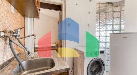 Продаётся дом в Пржно, рядом со Свети-Стефаном – отличное расположение.