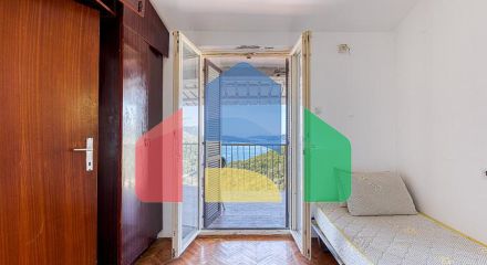 Продаётся дом в Пржно, рядом со Свети-Стефаном – отличное расположение.