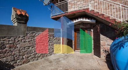 Продаётся дом в Пржно, рядом со Свети-Стефаном – отличное расположение.