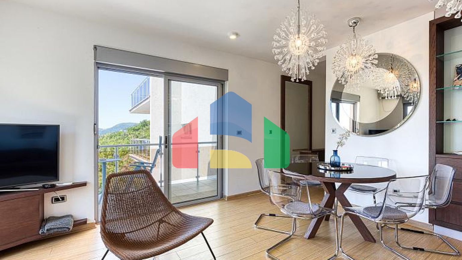 Квартира с гаражом в Пржно – Готова к заселению, в тихом районе