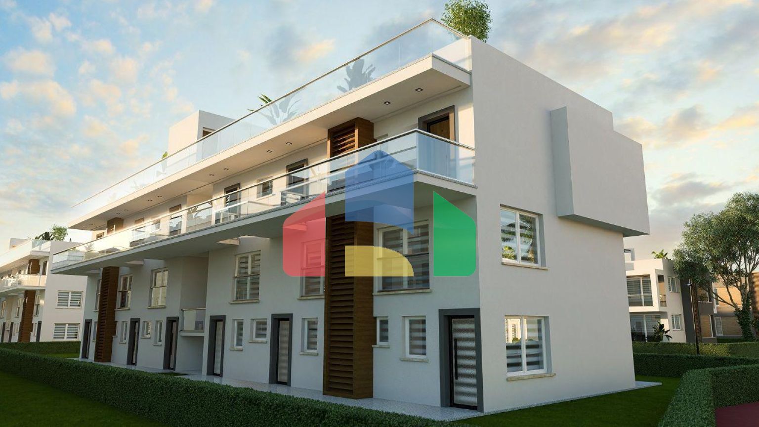 Трехкомнатная квартира 80 м2 с балконом 38 м2 в новом комплексе в Боазе