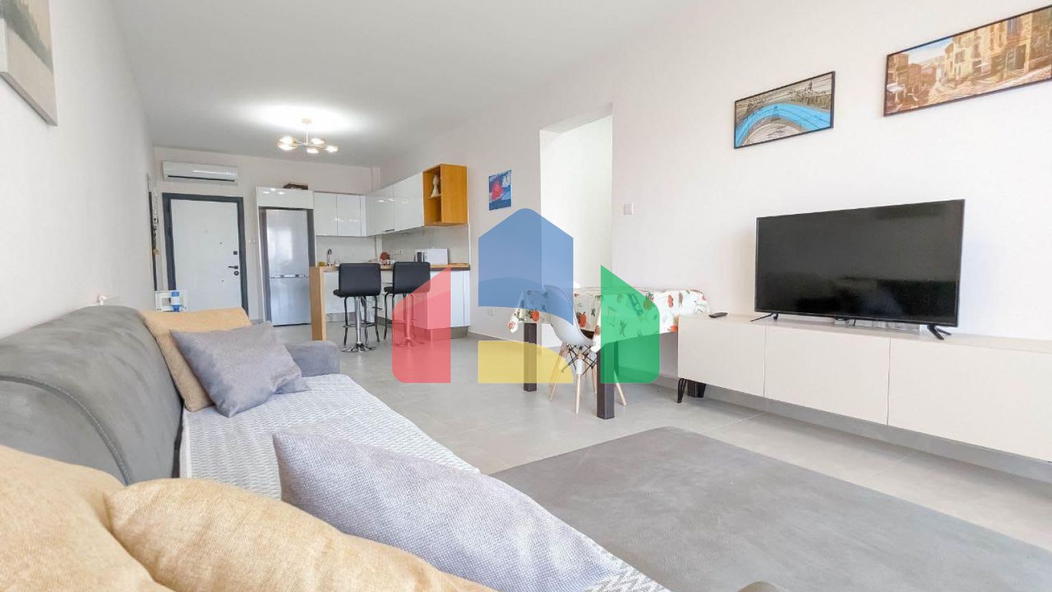 Двухкомнатная квартира 71 м2 в красивом комплексе в Боазе