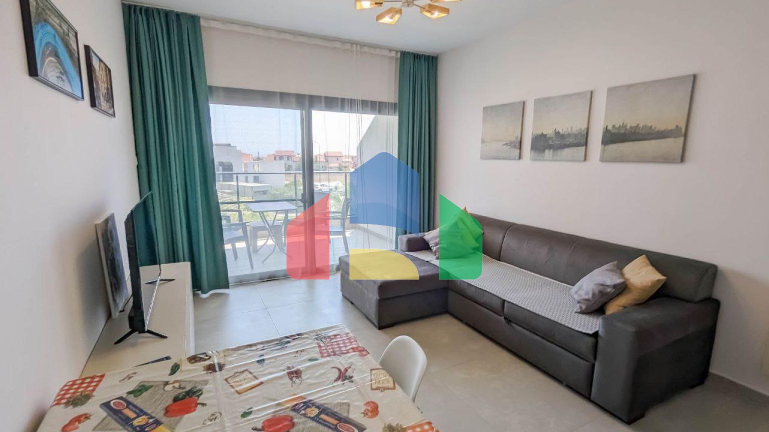 Двухкомнатная квартира 71 м2 в красивом комплексе в Боазе