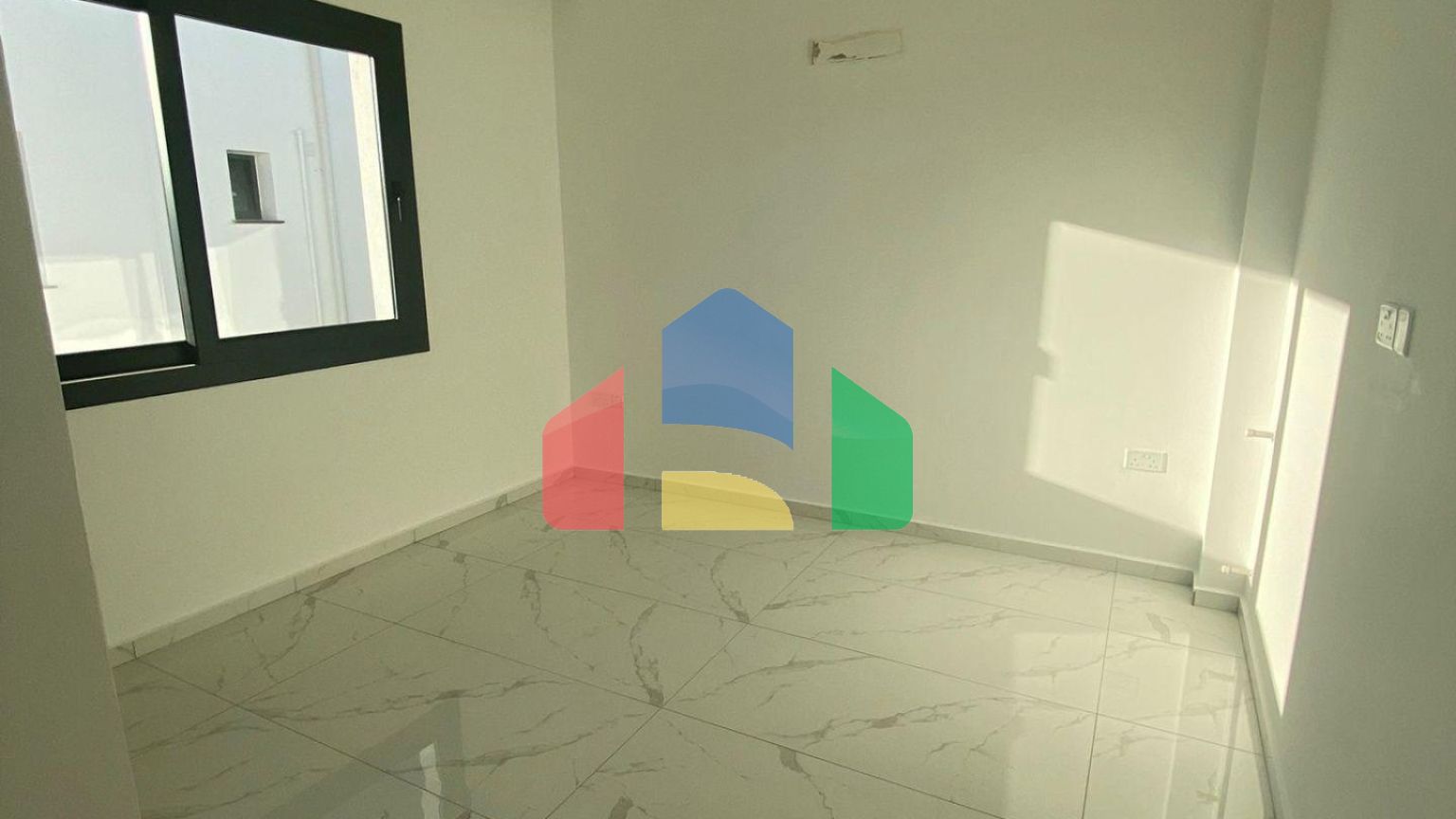 Квартира 2+1 (89 м2) с балконом и террасой на крыше 89 м2 в Енибоазичи