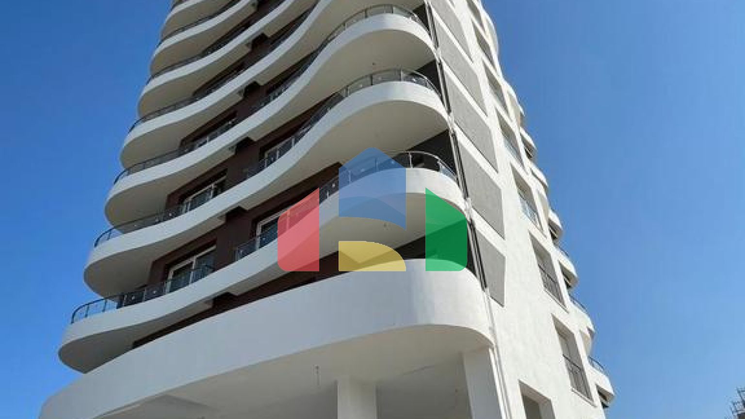 Трехкомнатная квартира 85 м2 в комплексе в Боазе