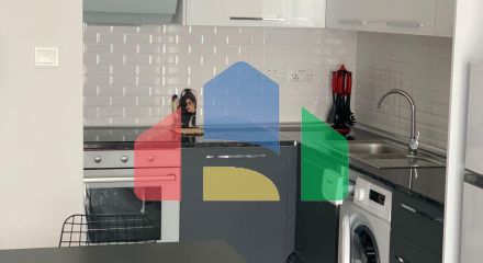 Двухкомнатная квартира 55 м2 в высотном доме рядом с песчаным пляжем Двухкомнатная квартира 55 м2 в высотном доме рядом с песчаным пляжем