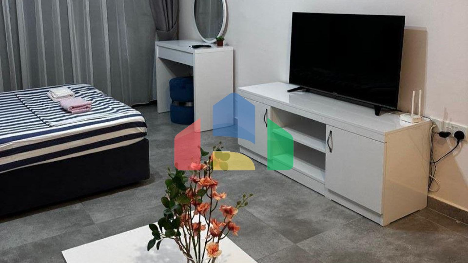 Студия 48 м2 с балконом 8м2 в роскошном комплексе в Искеле