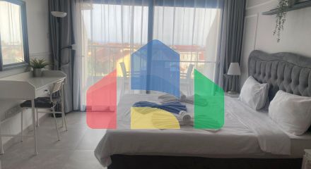 Студия 51 м2 с мебелью в 300 метрах от песчаного пляжа