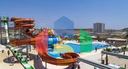 Студия 51 м2 с мебелью в 300 метрах от песчаного пляжа