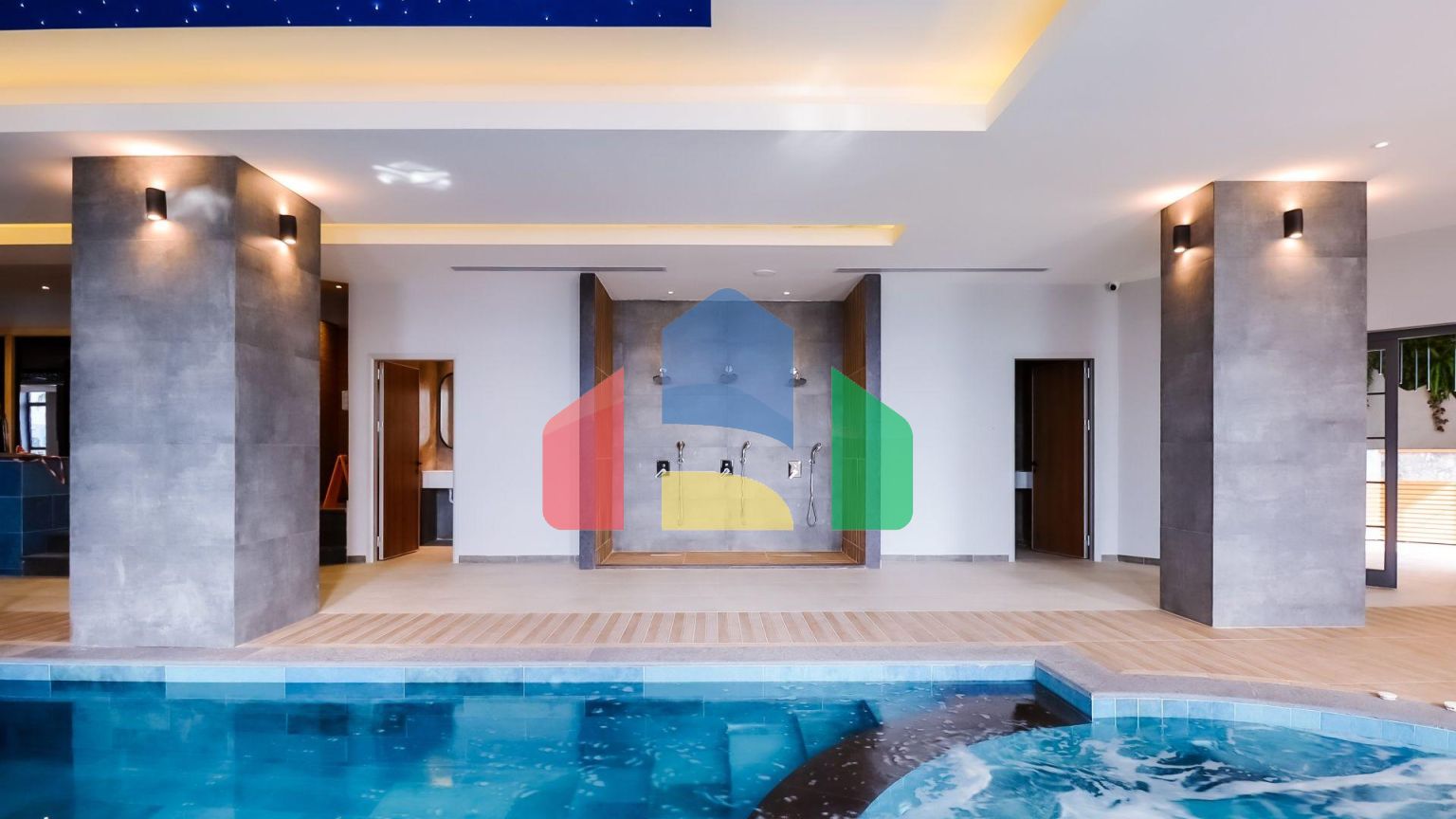 Студия 51 м2 с мебелью в 300 метрах от песчаного пляжа