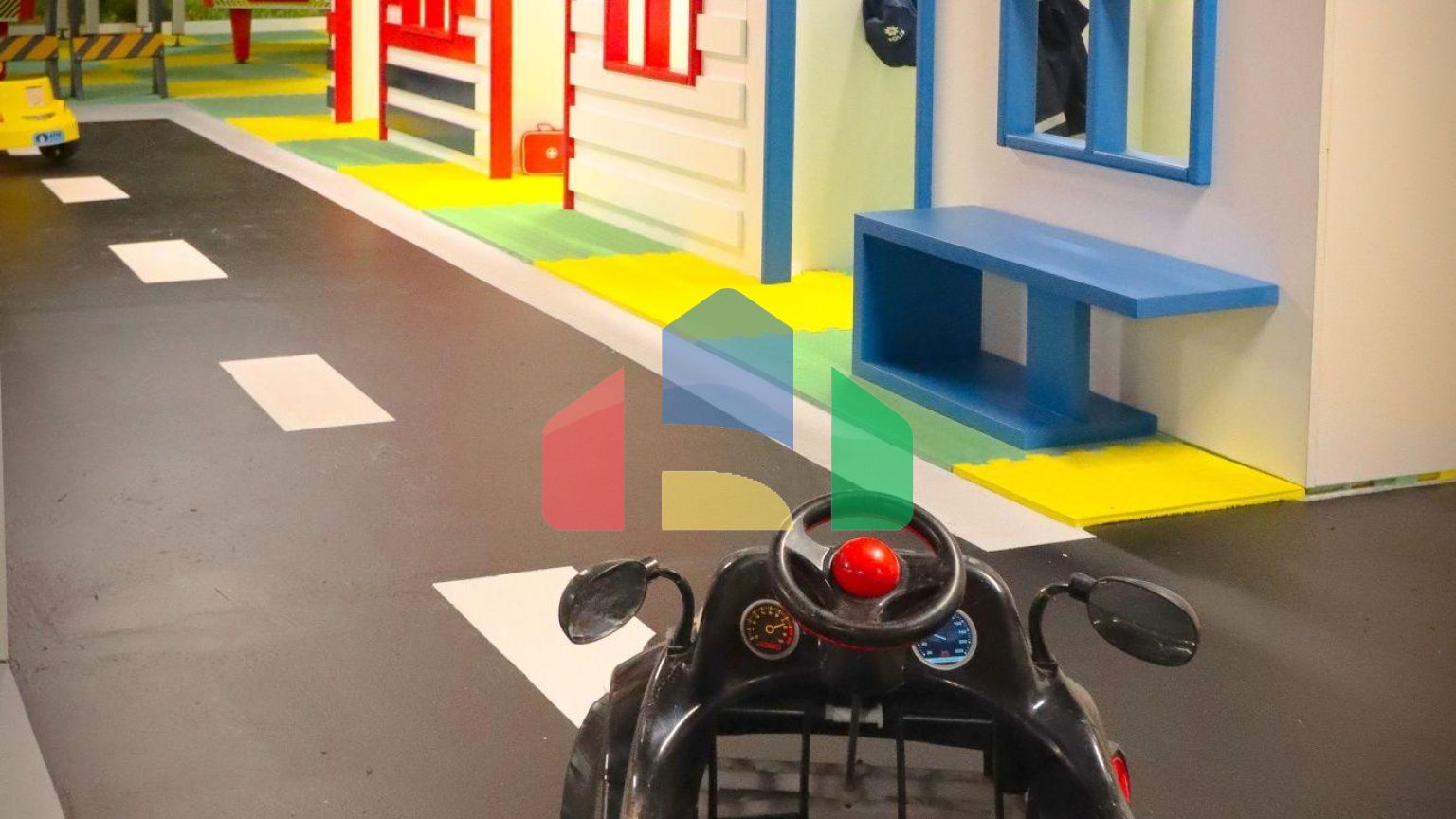 Студия 51 м2 с мебелью в 300 метрах от песчаного пляжа