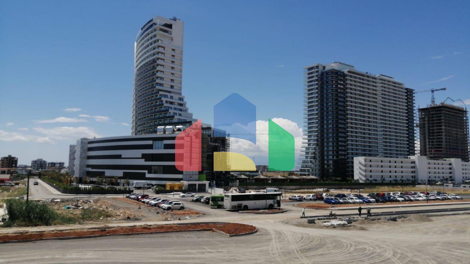 Студия 46 м2 в красивом комплексе в Искеле