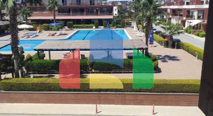 Студия 46 м2 в красивом комплексе в Искеле