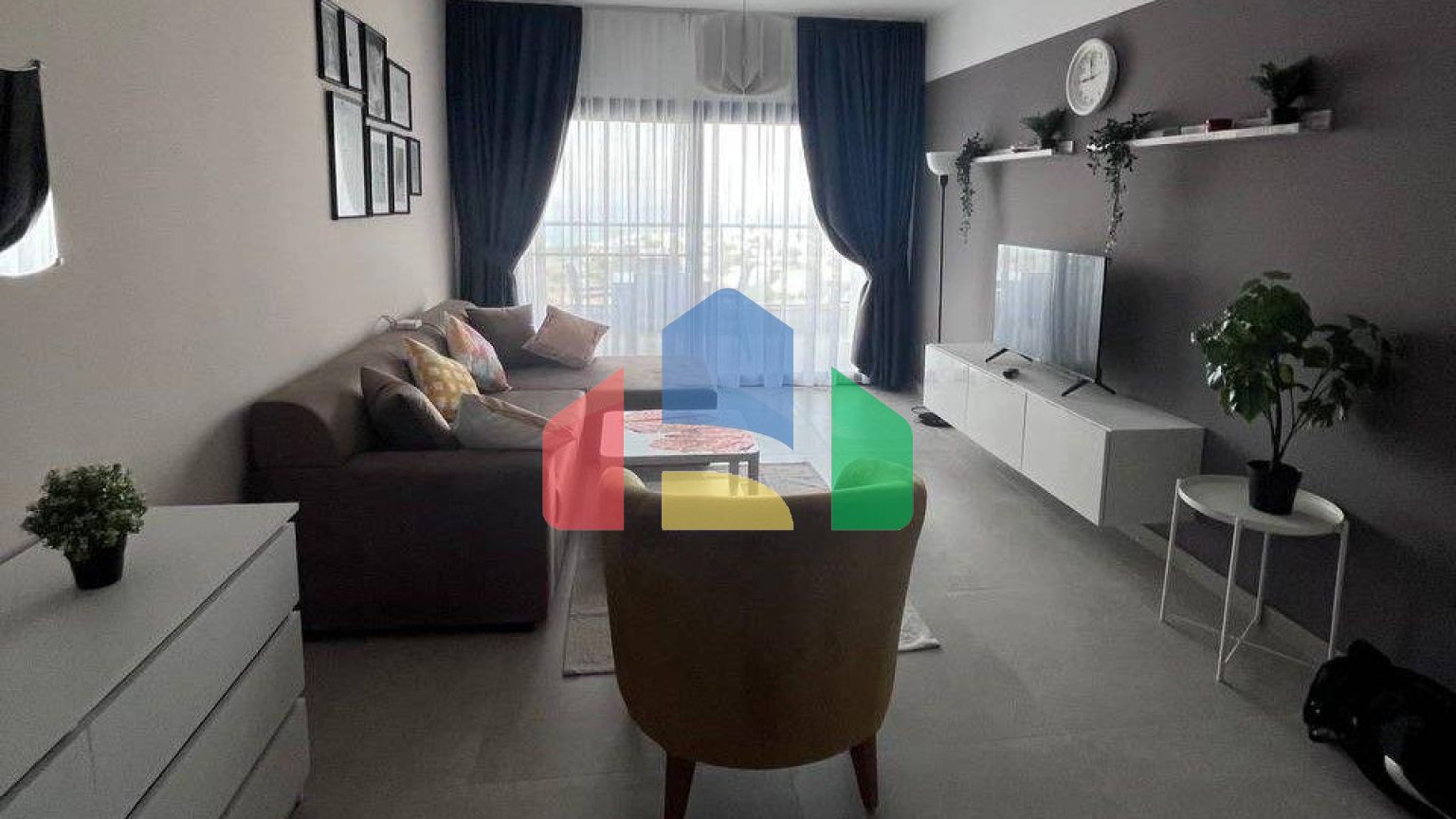 3-комнатные апартаменты  85м2 с террасой 19м2 в красивом и новом комплексе недалеко от пляжа