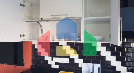 Студия 57 м2 в километре от песчаного пляжа