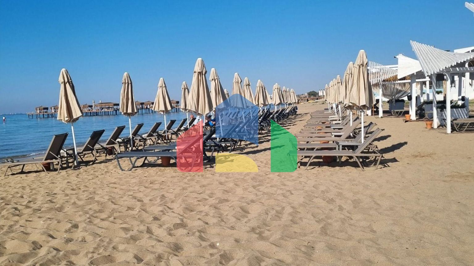 Студия 50м2 с террасой 9м2 недалеко от пляжа