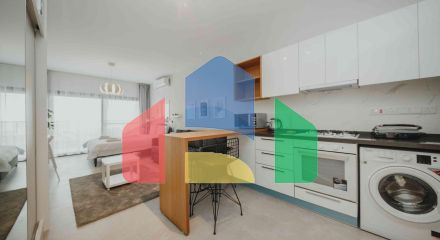 Студия 50 м2 c балконом 9м2